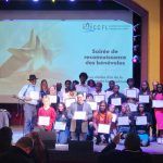 Les francophones font honneur au buffet style cabane à sucre